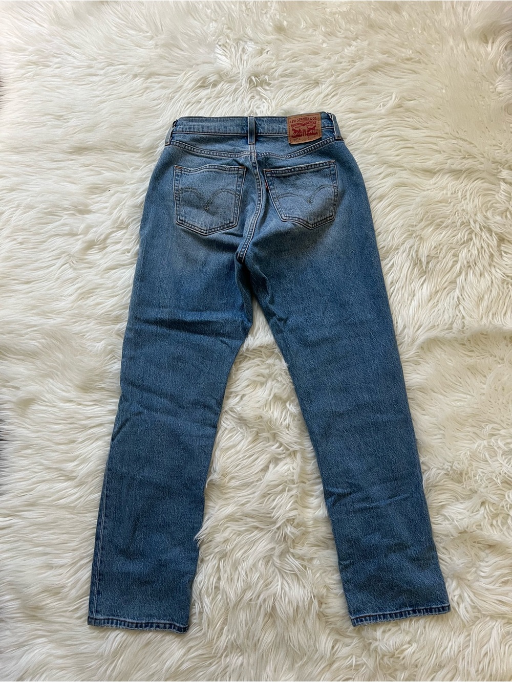 Levi’s 501 Curve Women’s Blue Denim Straight Jeans - Picture 7 of 9